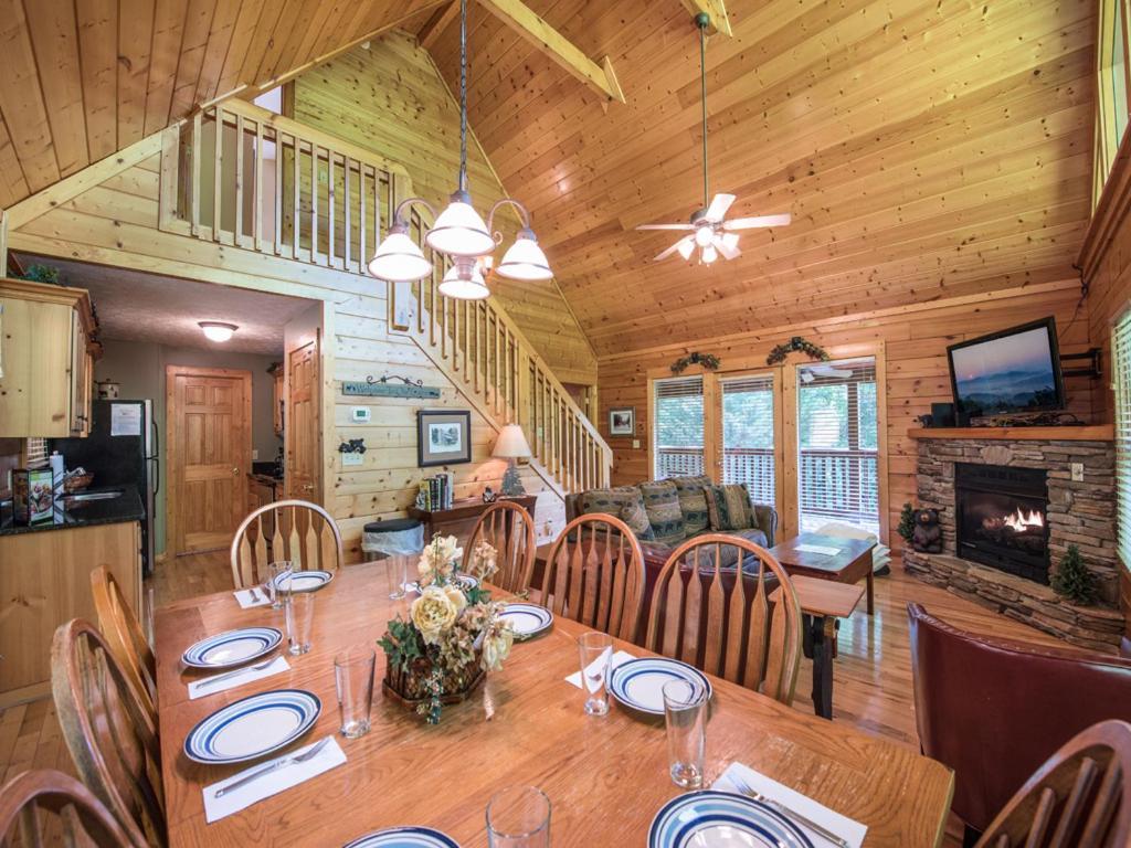 Bear'S Corner, 3 Bedrooms, Wifi, Pool Table, Hot Tub, Wifi, Sleeps 10 Gatlinburg Exterior foto